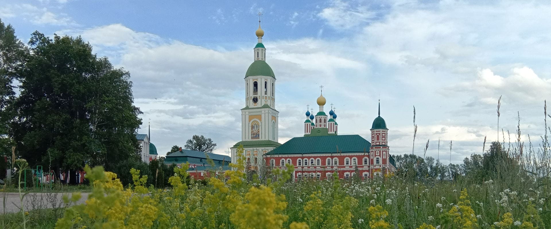 Монастырь